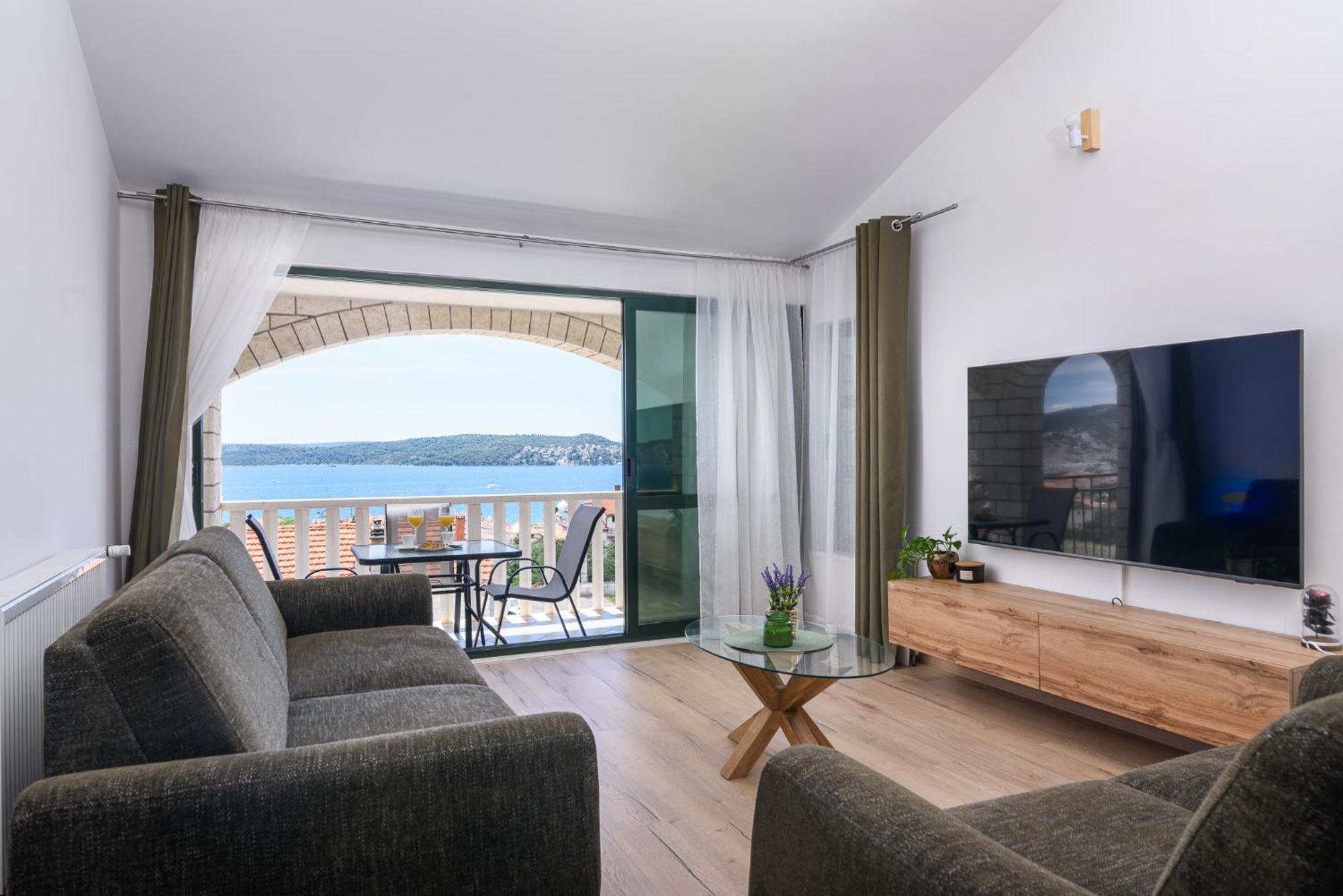 Apartments Eva Trogir Exteriör bild