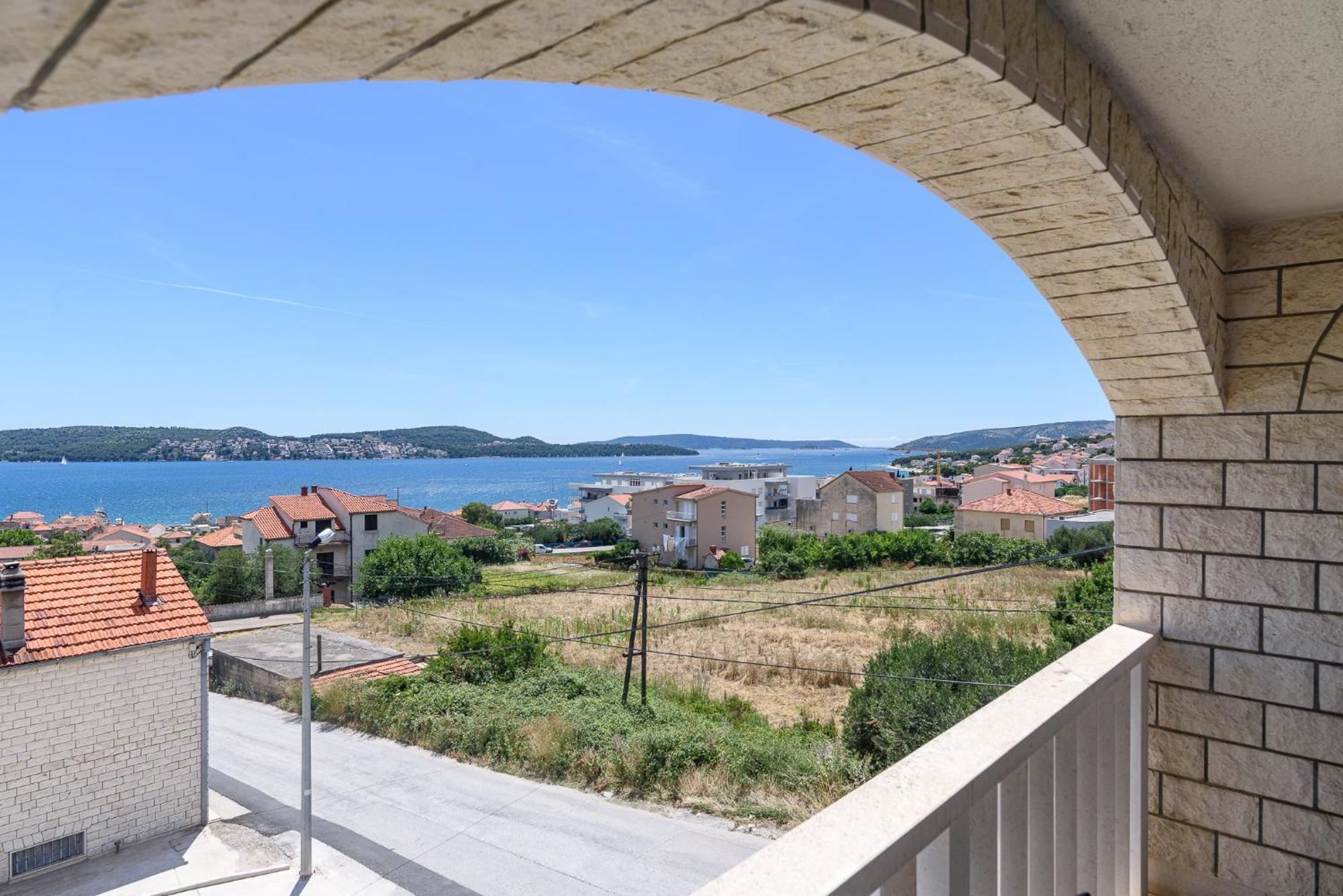 Apartments Eva Trogir Exteriör bild